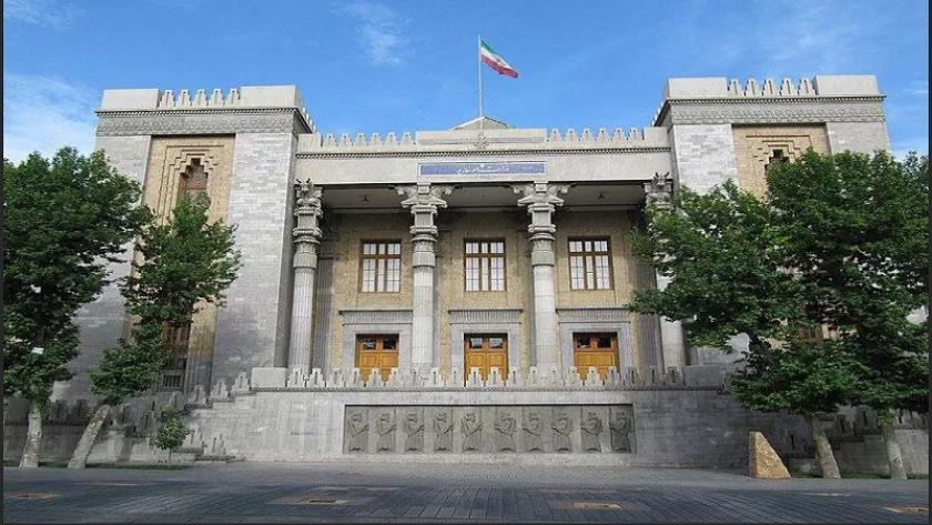 Iranpress: الخارجية الإيرانية تستدعي القائم بأعمال السفير الأسترالي 
