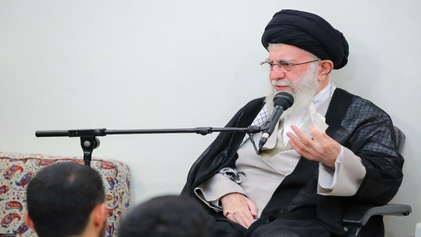 Iranpress: سماحة القائد المعظم يستقبل اليوم نخبويين ومتميزين علميين
