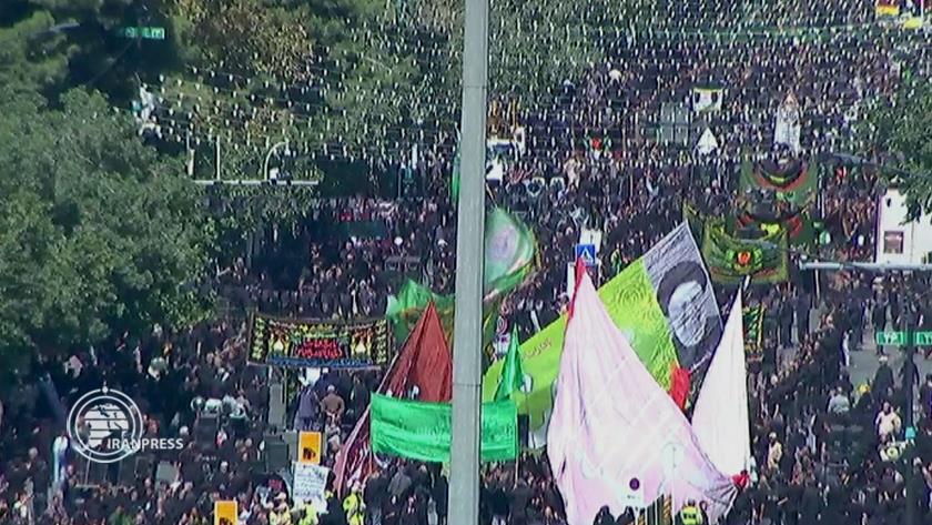 ایران برس: مدينة مشهد تستقبل المواطنين في ذكرى استشهاد الإمام الرضا (عليه السلام)