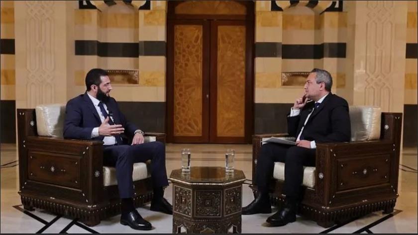 Iranpress: الجولاني: تنظيم انتخابات قد يستغرق 4 سنوات ! 