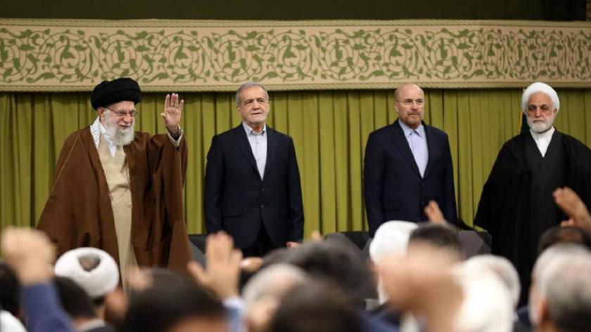 Iranpress: قائد الثورة: غزة أركعت الكيان الصهيوني المدجج بالسلاح والمدعوم أميركيا