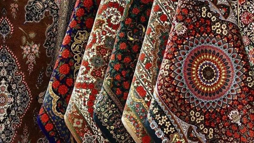 Iranpress: ابتكار في نسج السجاد اليدوي بدون إطار