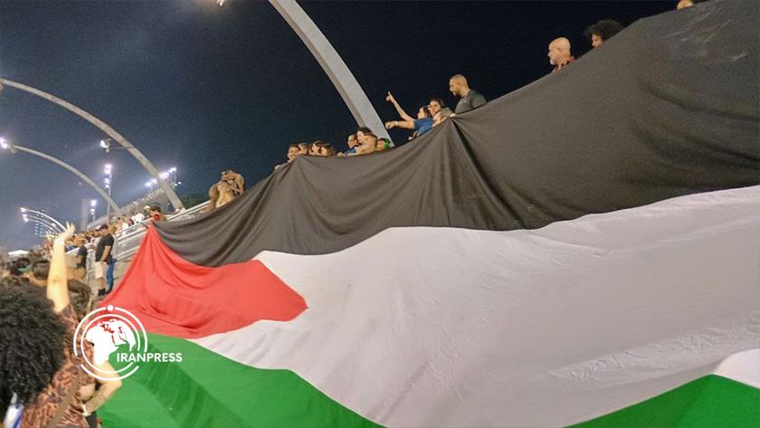 ایران برس: رفع العلم الفلسطيني الكبير في ساو باولو، البرازيل