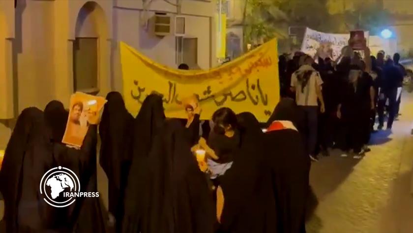 Iranpress: البحرينيون يحيون أربعينية الشهيدين نصرالله وصفي الدين رغم القبضة الأمنية