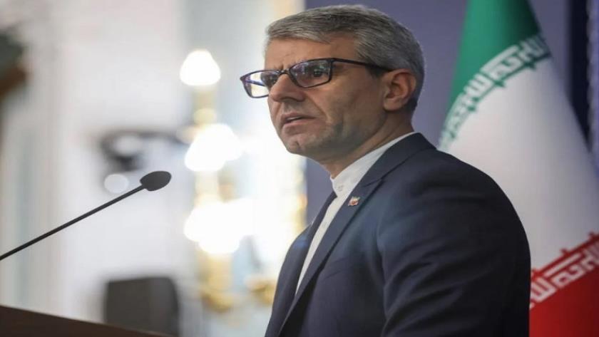 Iranpress: متحدث الخارجية: موقف ألمانيا تجاه إيران تدخلي ومنافق
