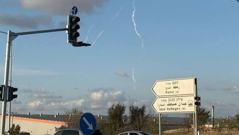 ایران برس: هجوم صاروخي من اليمن وصافرات الإنذار تدوي في مناطق بفلسطين المحتلة