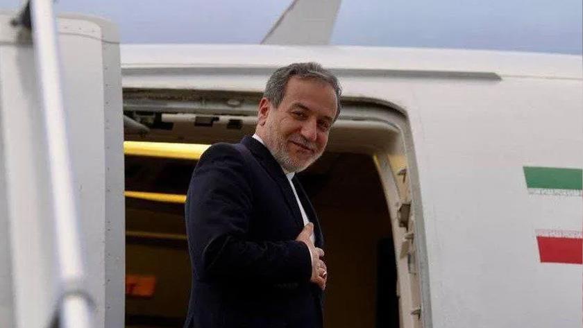 Iranpress: عراقجي سيتوجه إلى الإمارات مغادراً عُمان