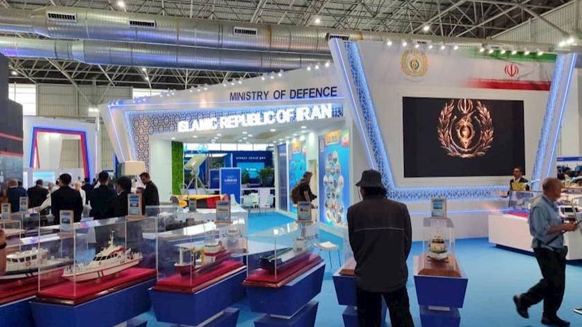 Iranpress: عرض المعدات الدفاعية الإيرانية في معرض ماليزيا