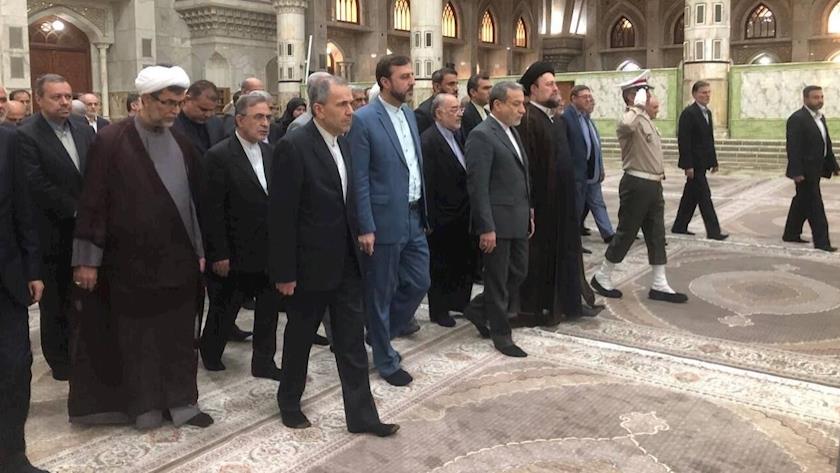 Iranpress: وزارة الخارجية تجدد العهد مع مبادئ الإمام الخميني (ره)
