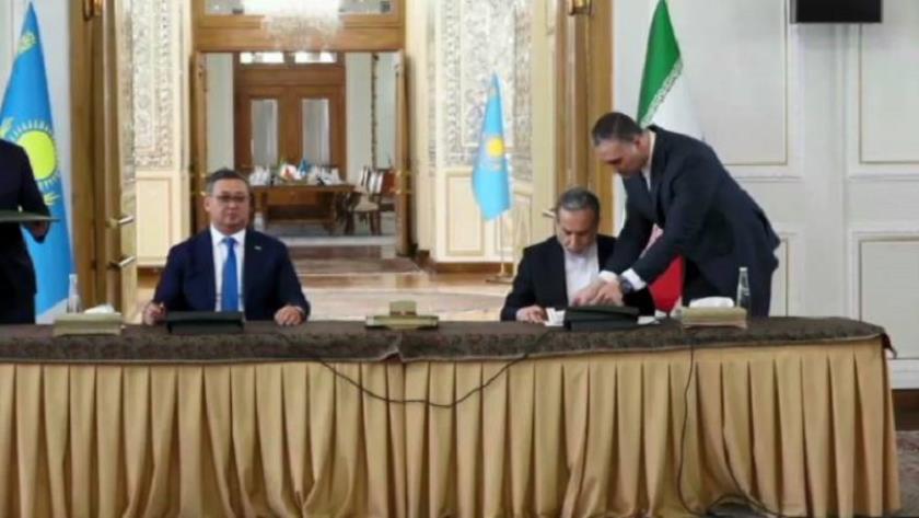 ایران برس: توقيع اتفاقية تعاون بين إيران وكازاخستان لتعزيز العلاقات الاقتصادية 