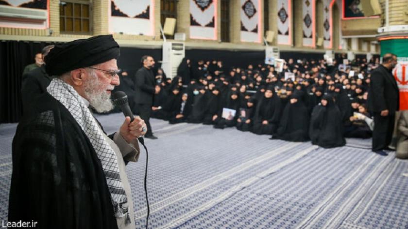 Iranpress: أظهرت الجمهورية الإسلامية متانة أسس نظام الحكم والدولة للعالم