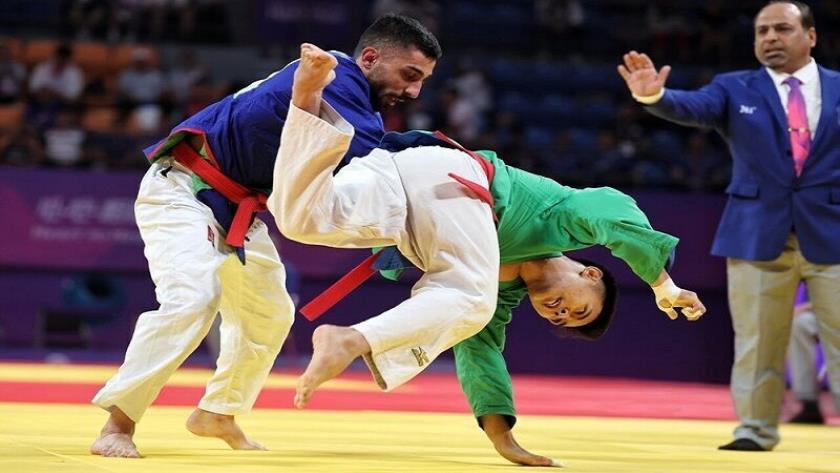 Iranpress: نهاية سعيدة للمنتخب الإيراني لـ الكوراش بـ احتلال المركز الثالث الآسيوي
