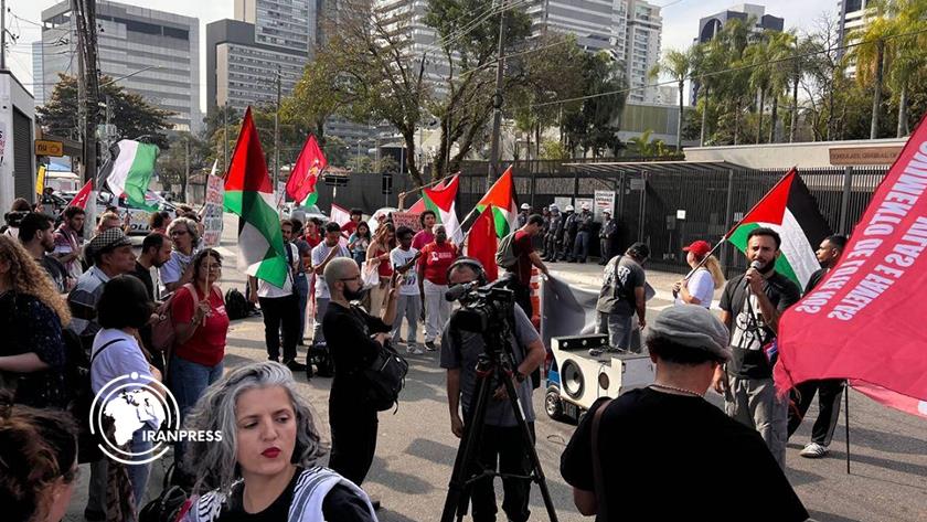 ایران برس: مظاهرة أمام القنصلية الأمريكية في البرازيل رفضا للحرب على غزة