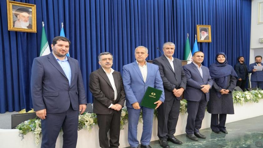 Iranpress: إسلامي: هدف العدو هو منع تنمية وتقدم إيران