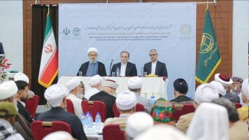 Iranpress: عراقجي: الوحدة الإسلامية واجب شرعي وضرورة ملحّة اليوم
