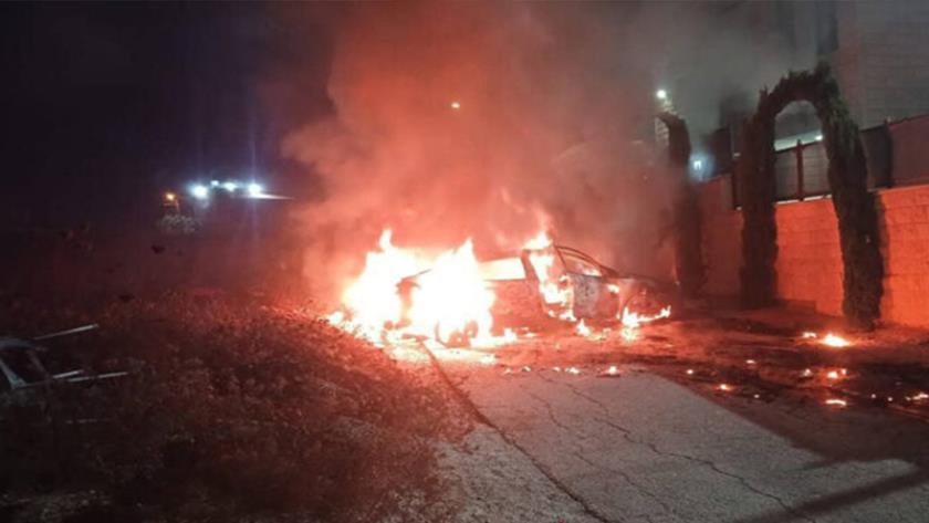Iranpress: مستوطنون صهاينة يضرمون النار في مساكن فلسطينيين جنوب الخليل