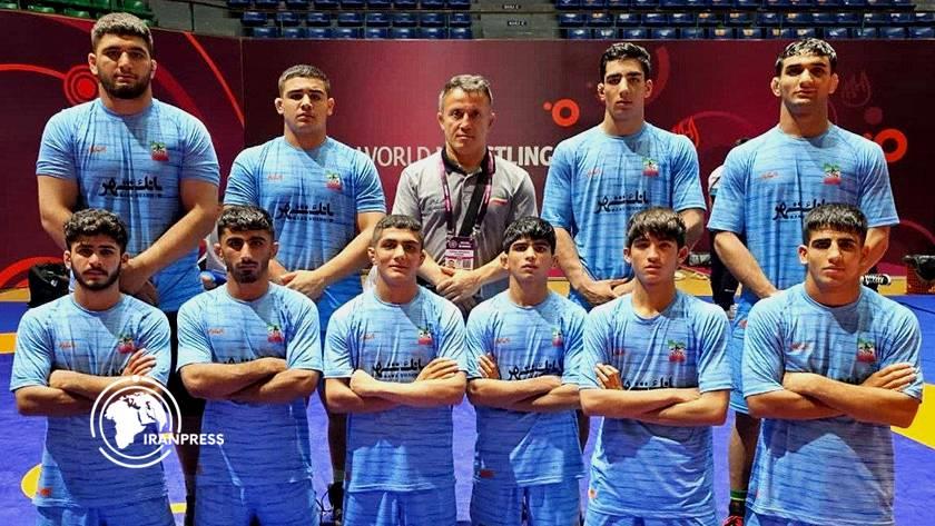 Iranpress: إنجاز ذهبي لمنتخب إيران للناشئين في بطولة آسيا للمصارعة الرومانية