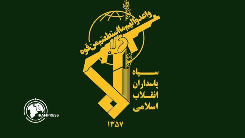 Iranpress: حرس الثورة الإسلامية يدكُّ القاعدة اللوجستية الأمريكية في ميناء ‘‘الدقم’ بسلطنة عُمان