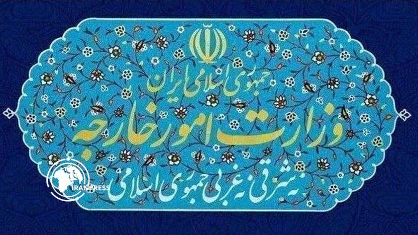 Iranpress:  إيران تدين بريطانيا لوضع قواعدها العسكرية تحت تصرف أميركا للعدوان على الشعب الإيراني