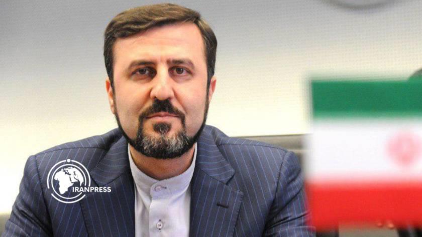 Iranpress: غريب آبادي: أي بارجة أوروبية تقترب من مضيق هرمز ستكون هدفاً مشروعاً لإيران