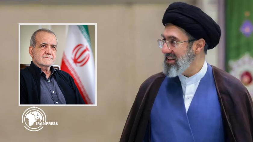 Iranpress: لقاء بين رئيس الجمهورية وسماحة القائد المعظم (حفظه الله)