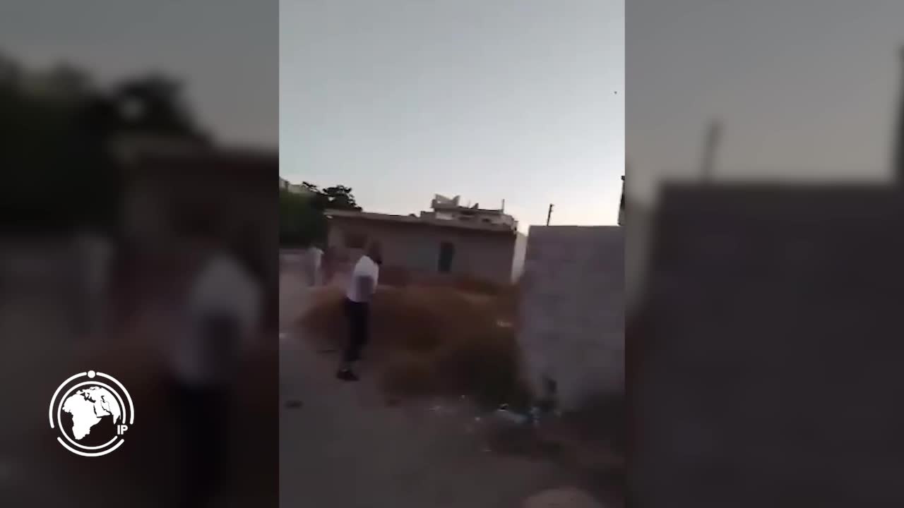 ایران برس: ريف درعا.. اشتباكات بين مواطنين سوريين وقوات الاحتلال الإسرائيلي