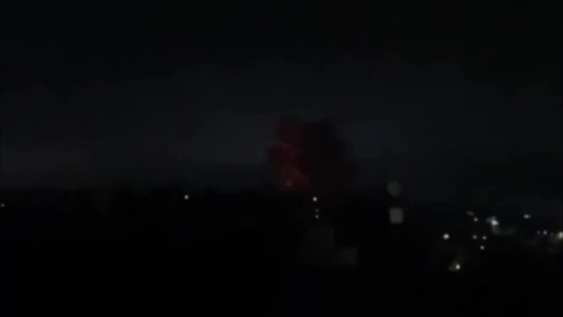 ایران برس: غارة إسرائيلية تستهدف مبنى مهدداً بالقصف في دير الزهراني جنوب لبنان