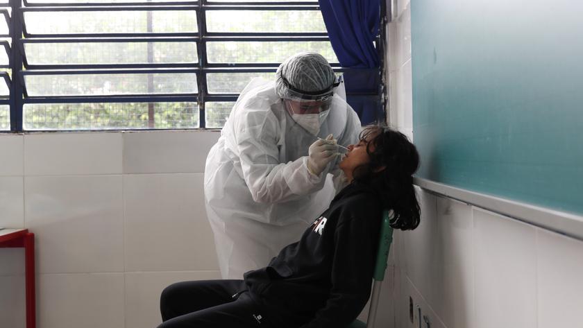 Iranpress: Global COVID-19 cases nears 180m