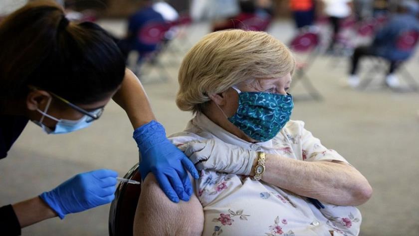 Iranpress: Pfizer vaccine effectiveness drops after 6 months