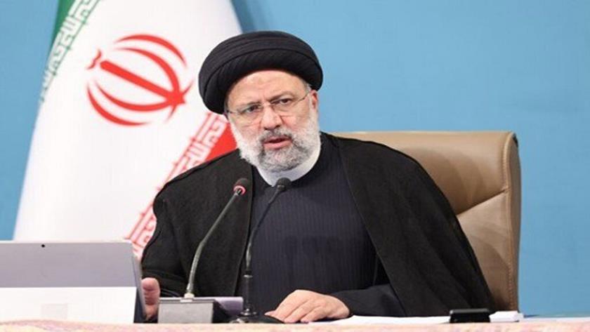 Iranpress: Raisi: We want to retrieve backwardness in aerospace industry