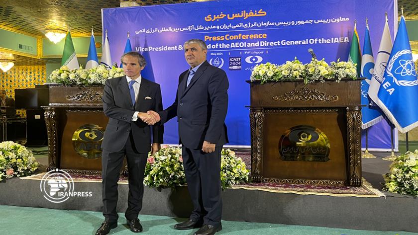 Iranpress: AEOI Chief: Iran, IAEA continue constructive cooperation