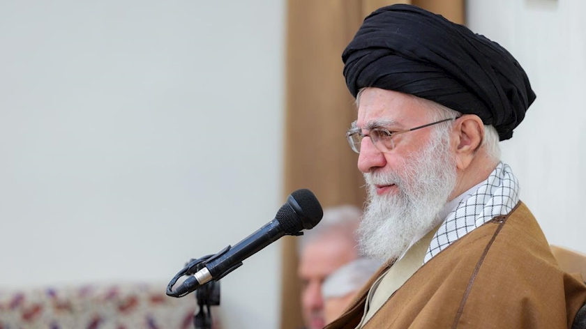 Iranpress: Leader: Being Independent Muslim Nation Angers Enemy 